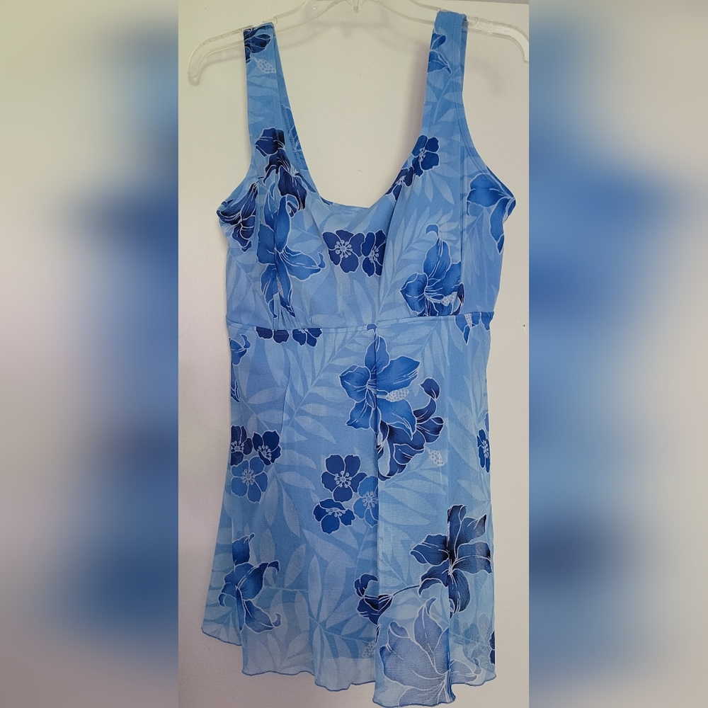 Women's plus size swimsuit